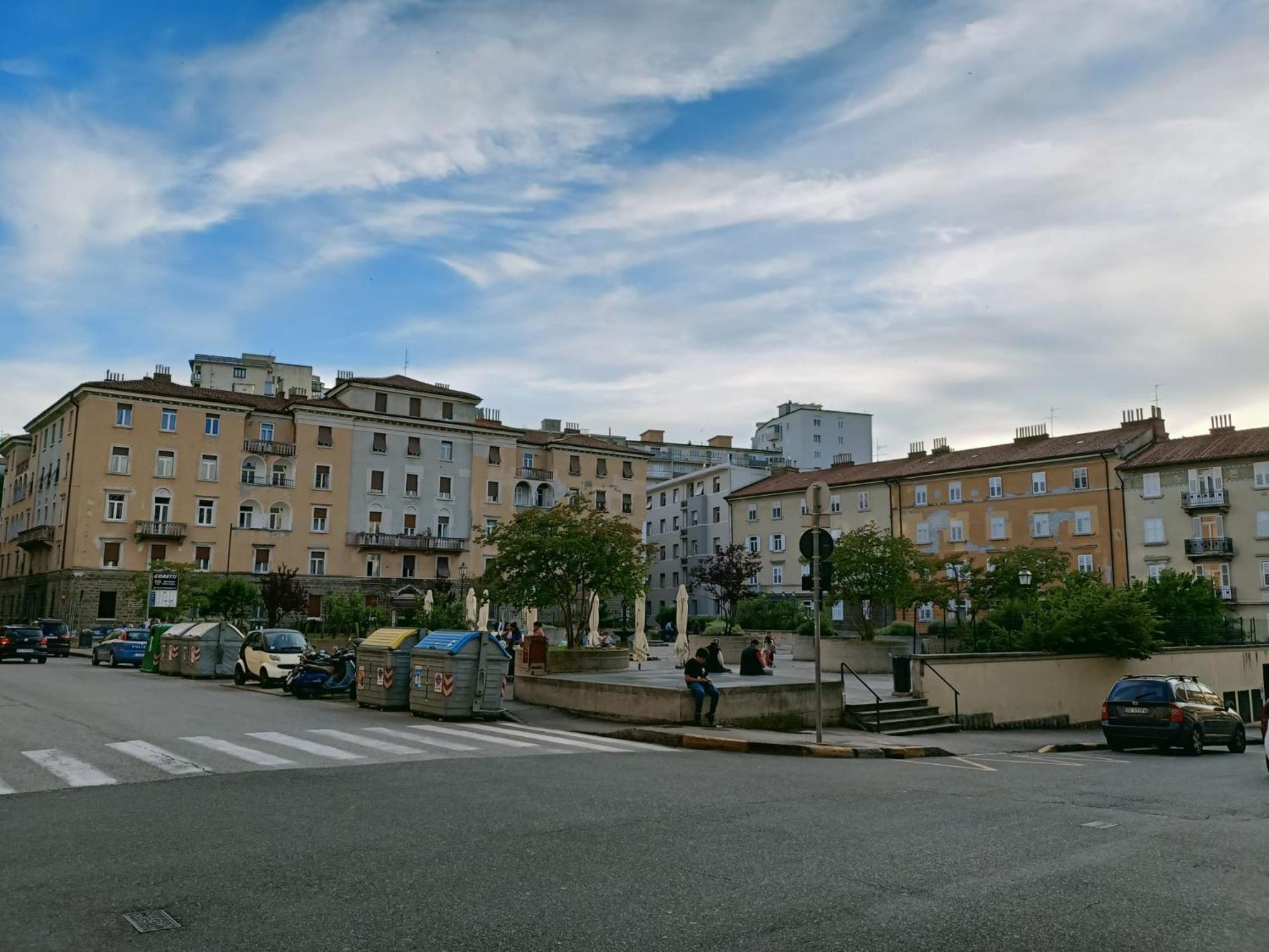 Casa Perugino Apartment Trieste Bagian luar foto